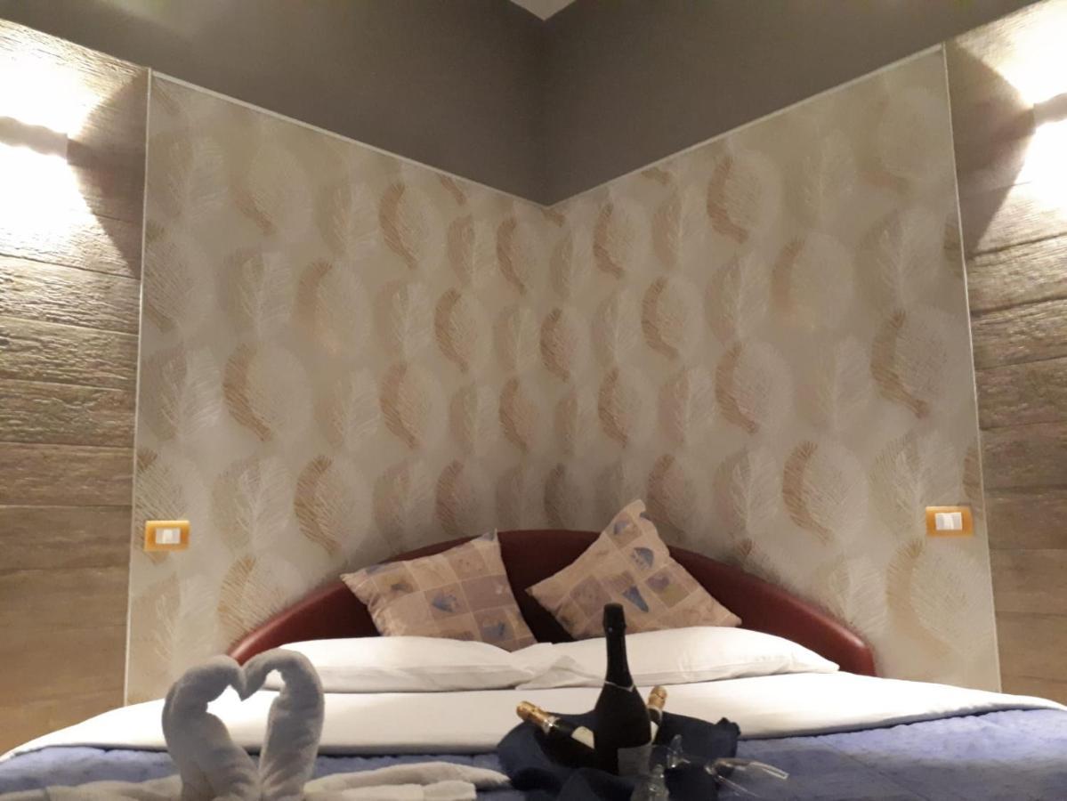 Thaire Resort Кастель Вольтурно Экстерьер фото