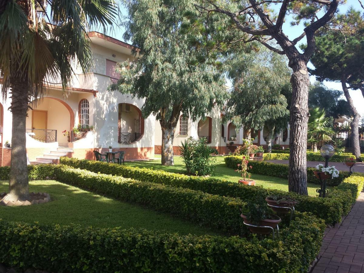 Thaire Resort Кастель Вольтурно Экстерьер фото