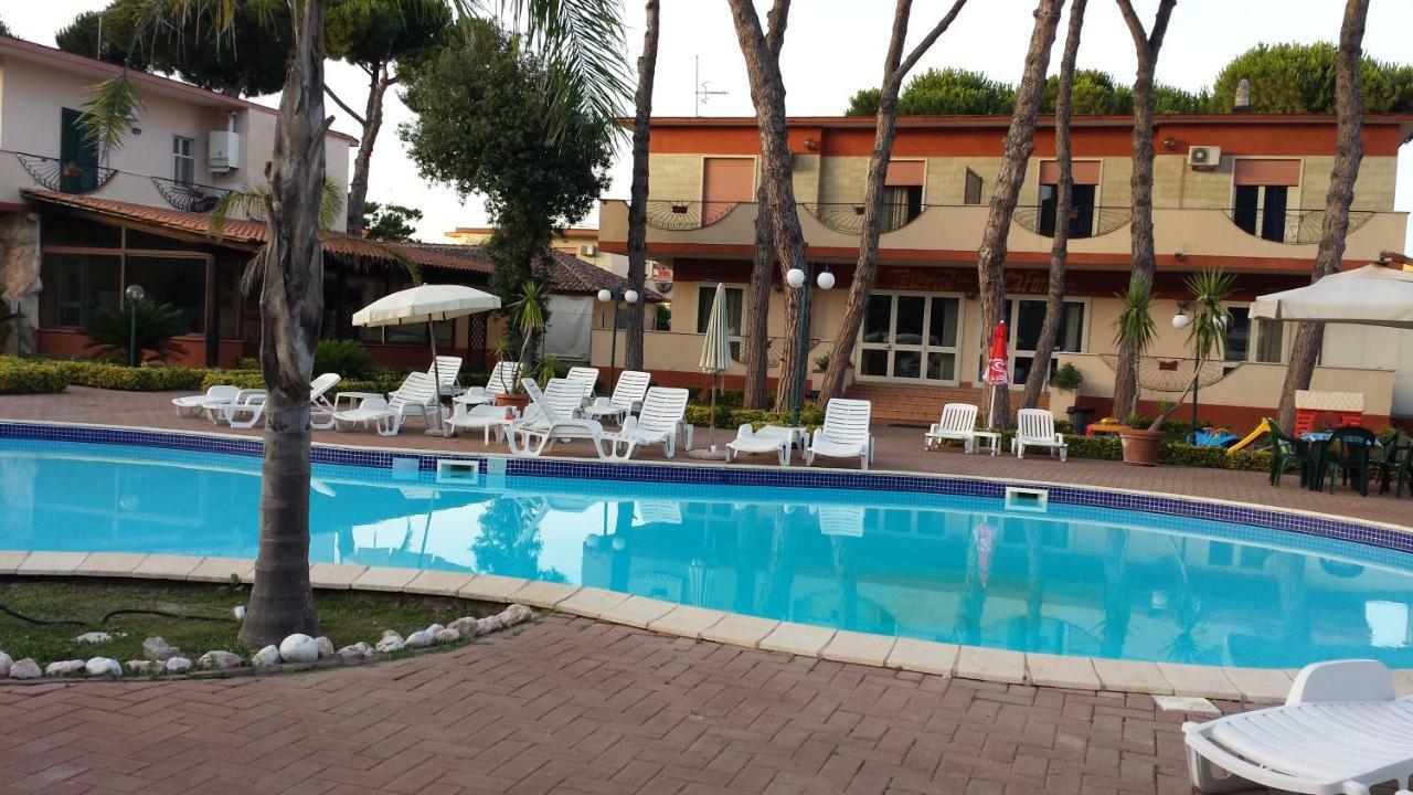 Thaire Resort Кастель Вольтурно Экстерьер фото